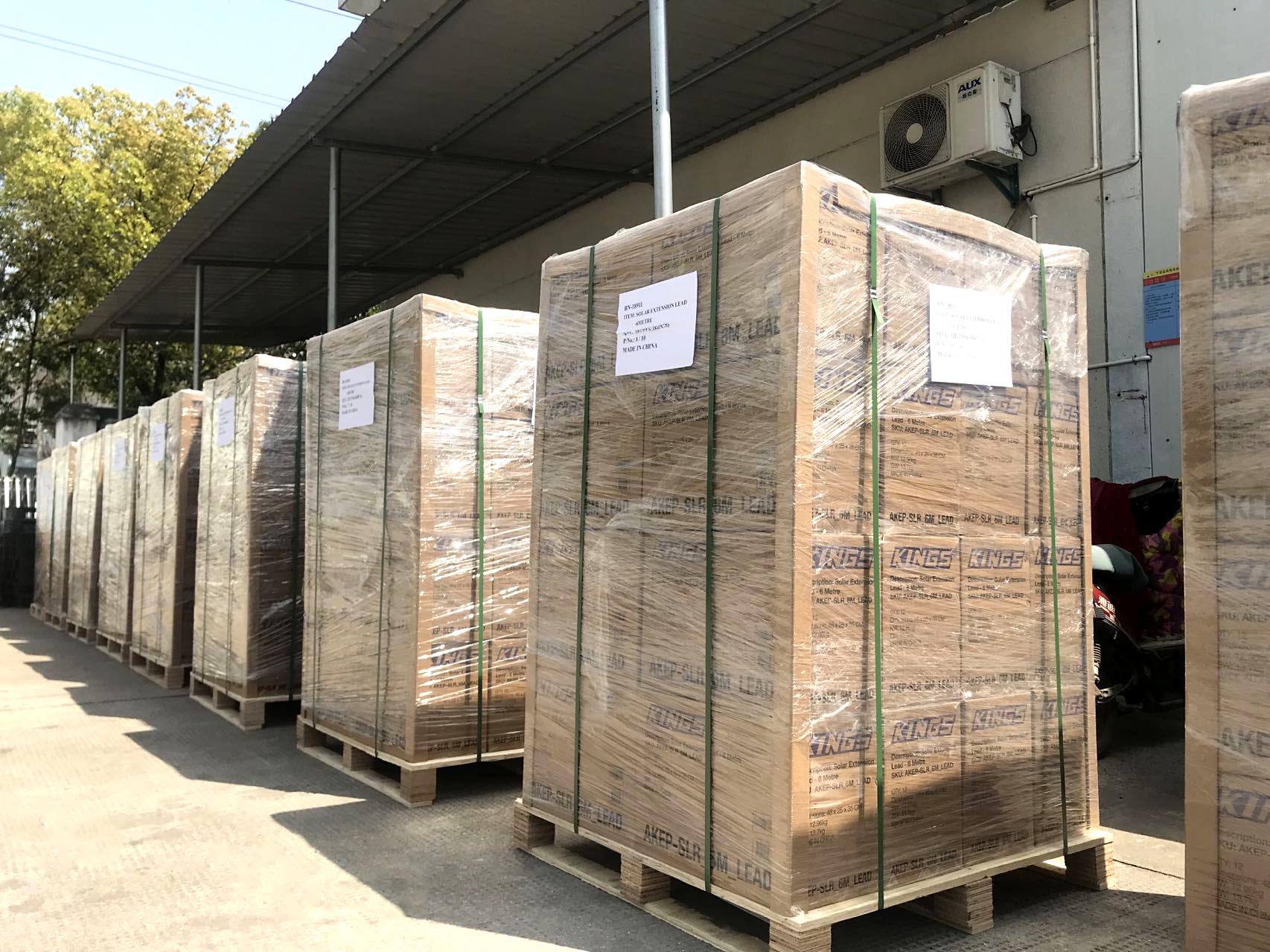 Strong Insulation Pntech PV005-3t1 1500V 3 To1y Branch Connector