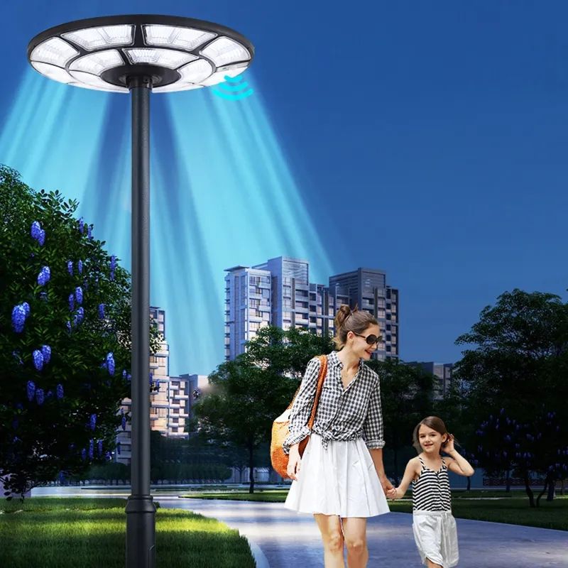 Outdoor Intelligent 1000W Power Energy Yard Street UFO-shape Induction LED Solar Lamp