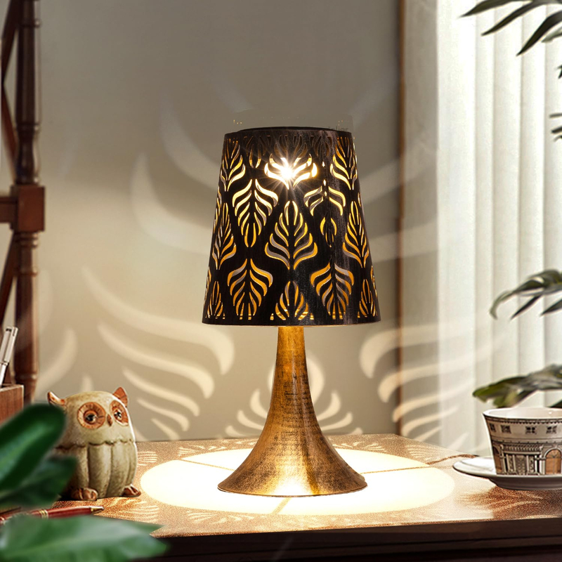 Outdoor Indoor Decorative Solar Garden Lights Hollowed-Out Design Waterproof Solar Table Lamp Desk Lamp