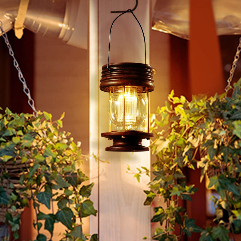 Portable Convenient Outdoor Solar Garden Pathway Decoration Waterproof Anti-Corrosion LED Lantern Solar Lamp for Camping 